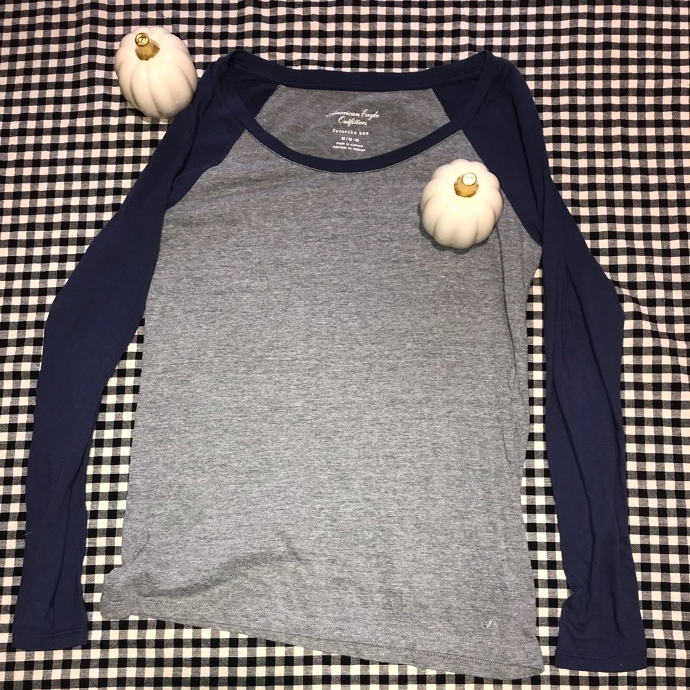 American Eagle baseball t